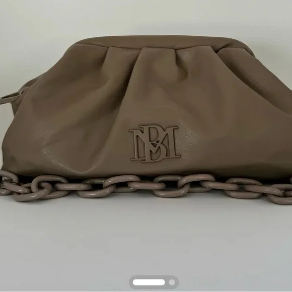 @glitterisgoals MYSTERY BAG SHOW!! MYSTERY BAGS - TWO GRAND PRIZES! LIVE NOV 22 - Picture 5 of 9